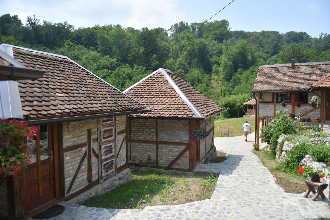 Konak Dobri Potok Krupanj Kültér fotó