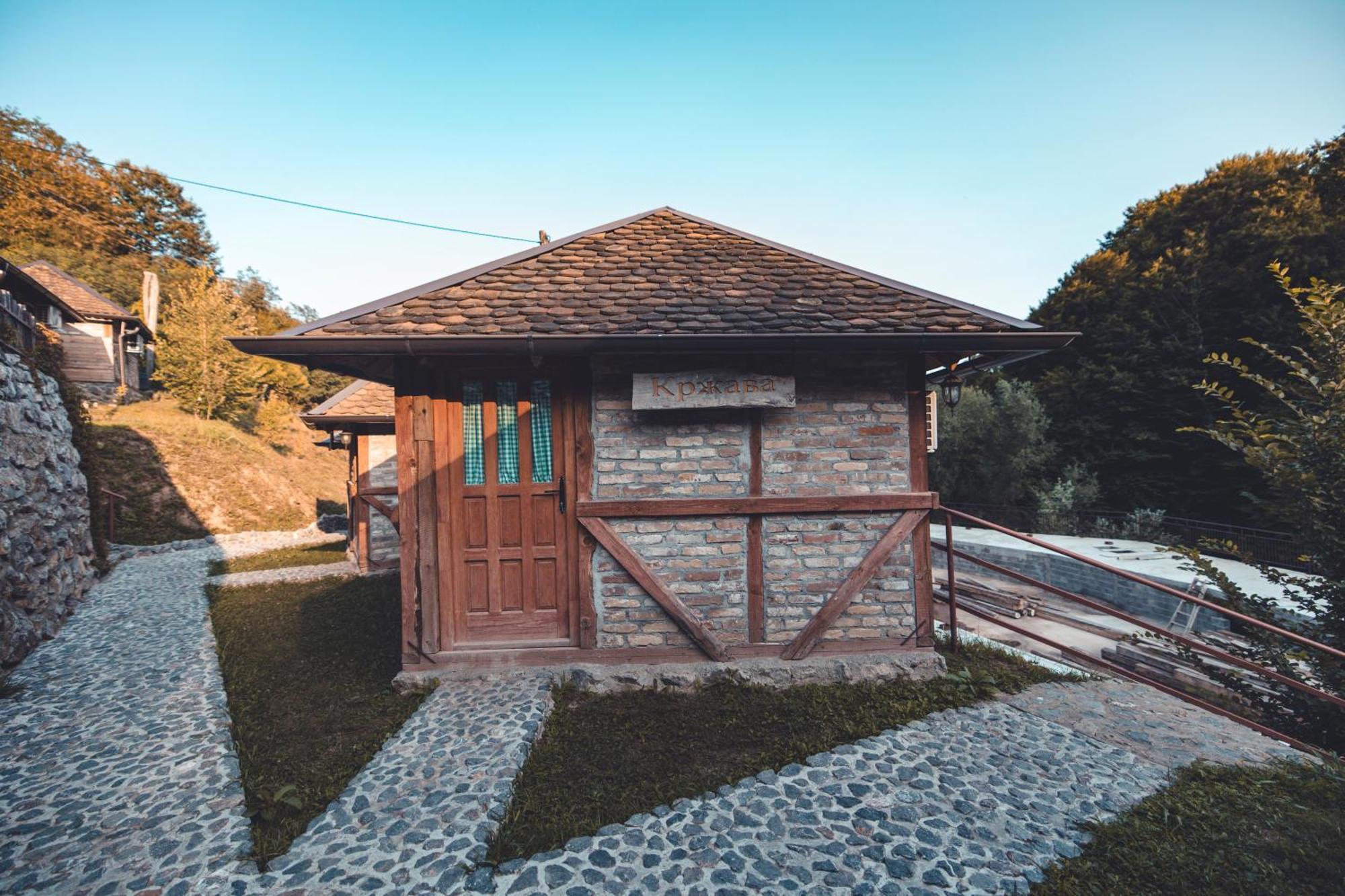 Konak Dobri Potok Krupanj Kültér fotó