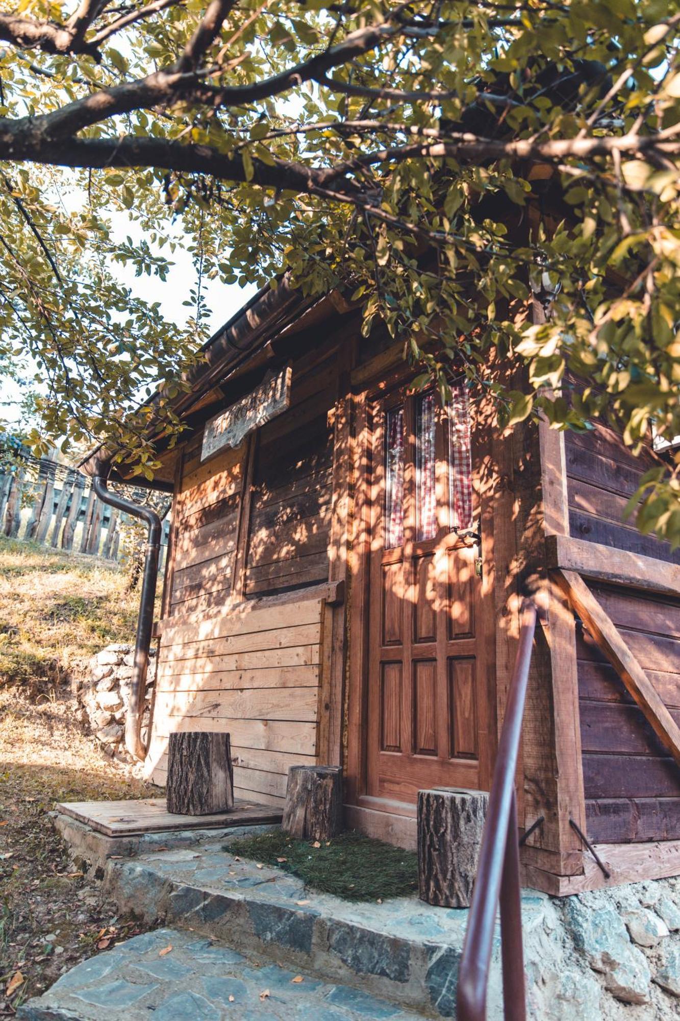 Konak Dobri Potok Krupanj Kültér fotó