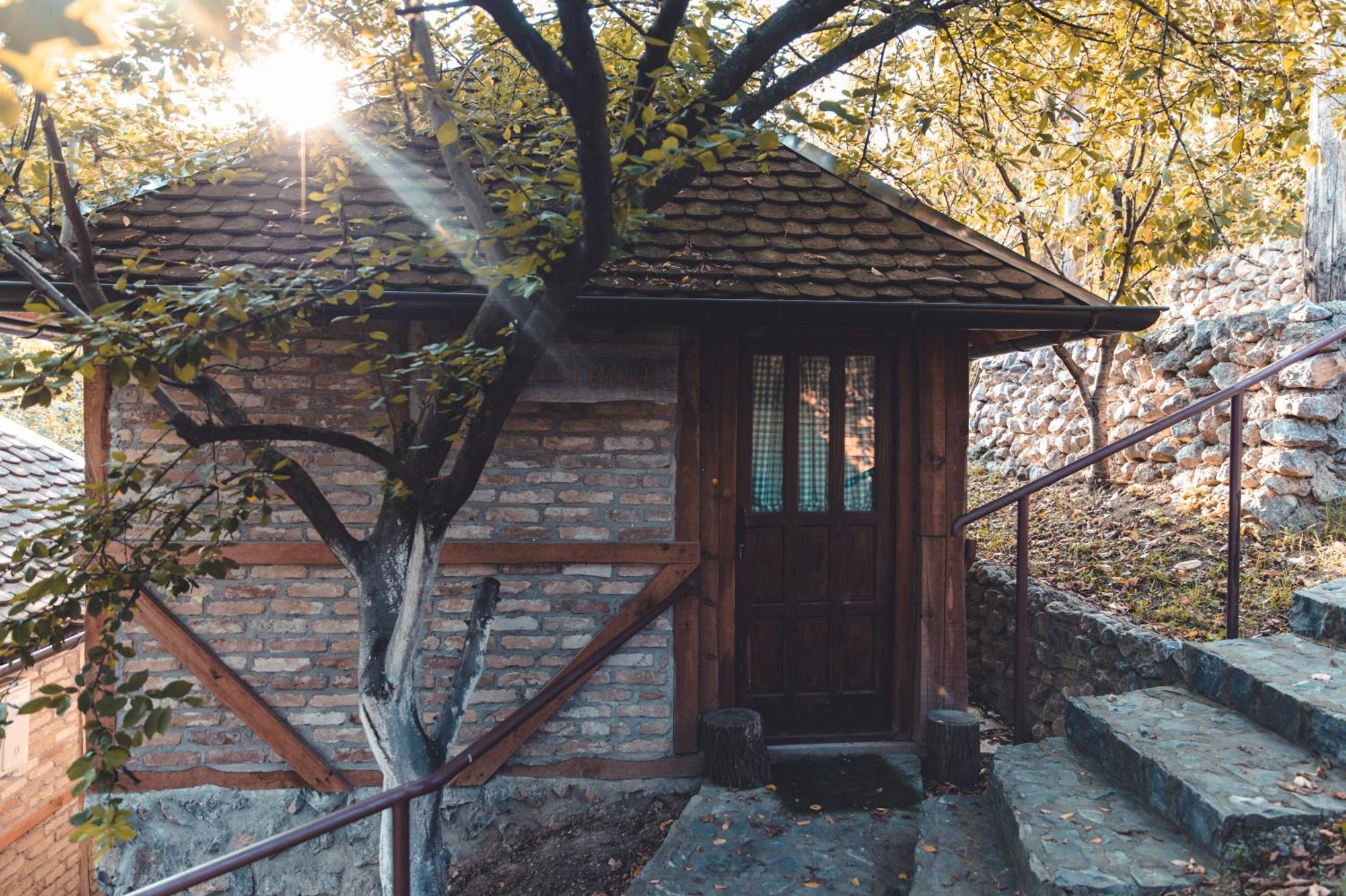 Konak Dobri Potok Krupanj Kültér fotó